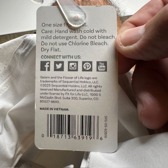 GAIAM CRUISER BREATHABLE NOVA HAT IN WHITE (NWT) - Picture 7 of 8